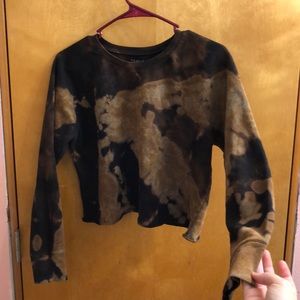 Bleached sweater
